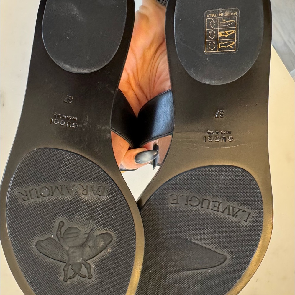 Authentic Gucci Marmont Black Leather Sandals - Picture 3 of 4